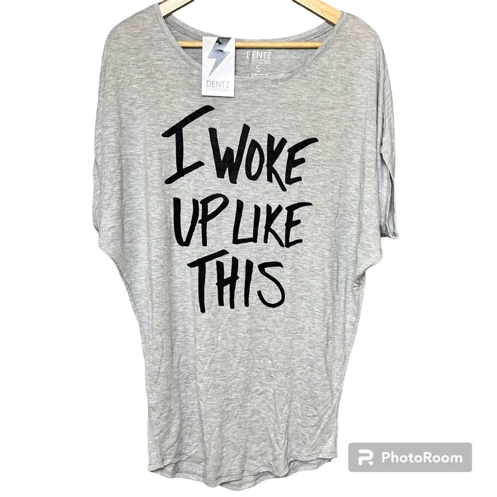 NEW Dentz Casual T-Shirt Womens Small Graphic Print Short Sleeves Slouch Top NWT